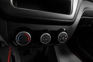 Седан Kia Rio 2015 года, 979000 рублей, Челябинск