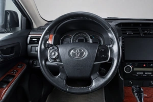 Седан Toyota Camry 2013 года, 1569000 рублей, Челябинск