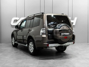 Внедорожник Mitsubishi Pajero 2011 года, 1680000 рублей, Тюмень