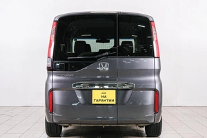 Минивэн Honda Stepwgn 2021 года, 2339000 рублей, Красноярск