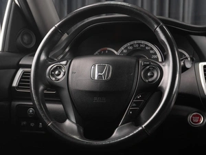 Седан Honda Accord 2013 года, 1610000 рублей, Тюмень