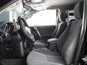 Внедорожник Toyota Land Cruiser Prado 2012 года, 2750000 рублей, Омск