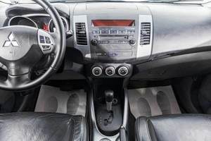 Внедорожник Mitsubishi Outlander 2008 года, 1149000 рублей, Барнаул