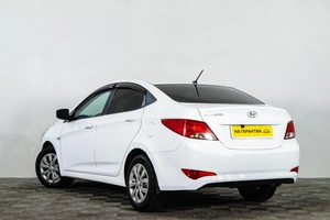 Седан Hyundai Solaris 2016 года, 1059000 рублей, Сургут