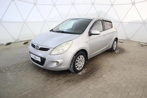 Хэтчбек Hyundai i20 2010 года, 600000 рублей, Обнинск