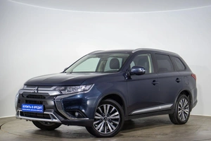Внедорожник Mitsubishi Outlander 2019 года, 2399000 рублей, Оренбург