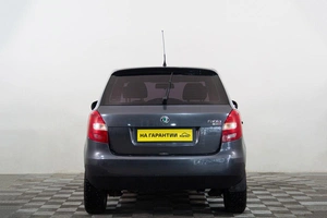Хетчбэк Skoda Fabia 2010 года, 499000 рублей, Сургут