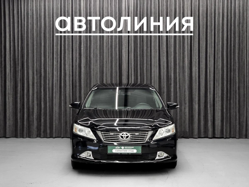 Седан Toyota Camry 2013 года, 1529000 рублей, Красноярск