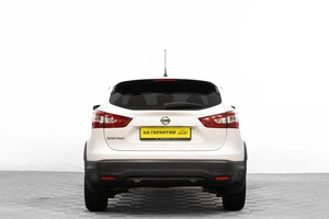 Внедорожник Nissan Qashqai 2016 года, 1739000 рублей, Барнаул