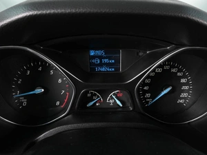 Седан Ford Focus 2014 года, 880000 рублей, Ростов-на-Дону