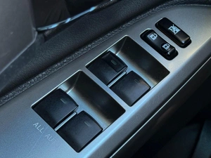 Внедорожник Toyota Land Cruiser 2012 года, 3469000 рублей, Кропоткин