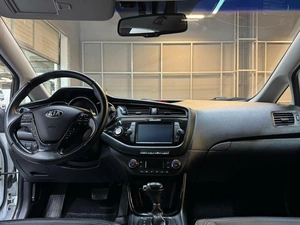 Универсал Kia Ceed 2018 года, 1597000 рублей, Красноярск