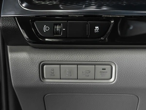 Минивэн Kia Carnival 2022 года, 4999000 рублей, Тюмень