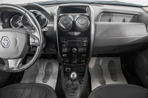 Внедорожник Renault Duster 2015 года, 1349000 рублей, Барнаул