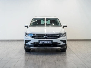 Внедорожник Volkswagen Tiguan 2021 года, 3899000 рублей, Саратов