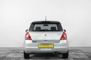 Хетчбэк Suzuki Swift 2009 года, 649000 рублей, Кемерово