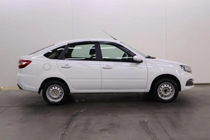 Лифтбек ВАЗ (LADA) Granta 2025 года, 1060000 рублей, Брянск