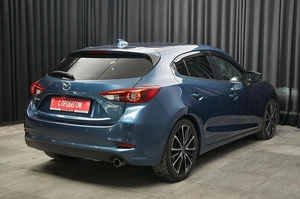 Седан Mazda Axela 2016 года, 1339000 рублей, Красноярск