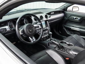 Купе Ford Mustang 2018 года, 2980000 рублей, Краснодар