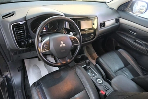 Внедорожник Mitsubishi Outlander 2012 года, 1519000 рублей, Омск