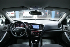 Седан Kia Optima 2013 года, 998000 рублей, Солонцы
