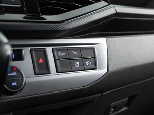 Минивэн Volkswagen Caravelle 2020 года, 4198999 рублей, Москва