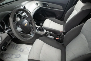 Седан Chevrolet Cruze 2012 года, 599000 рублей, Оренбург