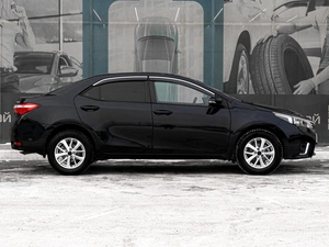 Седан Toyota Corolla 2014 года, 999000 рублей, Тюмень