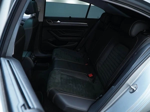 Седан Volkswagen Passat 2021 года, 3673777 рублей, Москва