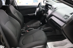 Седан Kia Rio 2016 года, 1009000 рублей, Омск