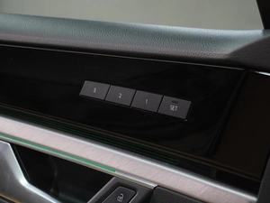 Внедорожник Volkswagen Touareg 2018 года, 4189000 рублей, Воронеж