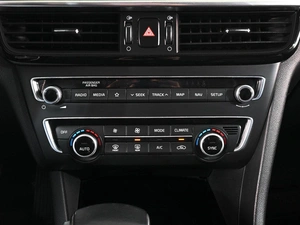 Седан Kia Optima 2018 года, 1759000 рублей, Аксай