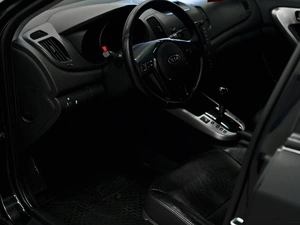 Седан Kia Forte 2008 года, 850000 рублей, Красноярск