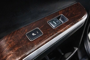 Седан Toyota Camry 2016 года, 2309000 рублей, Сургут