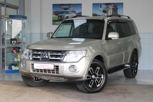 Внедорожник Mitsubishi Pajero 2011 года, 2780000 рублей, Красноярск