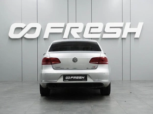 Седан Volkswagen Passat 2011 года, 854000 рублей, Воронеж