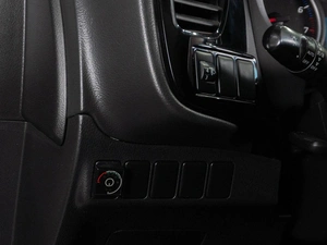 Внедорожник Mitsubishi Outlander 2018 года, 1799000 рублей, Тюмень