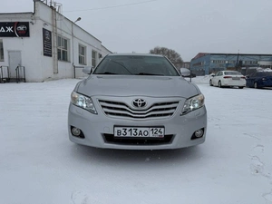 Седан Toyota Camry 2011 года, 1400000 рублей, Красноярск