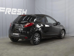 Хетчбэк Mazda 2 2008 года, 750000 рублей, Омск
