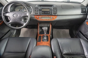 Седан Toyota Camry 2003 года, 839000 рублей, Томск