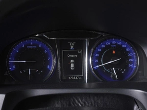 Седан Toyota Camry 2016 года, 1899000 рублей, Ростов-на-Дону