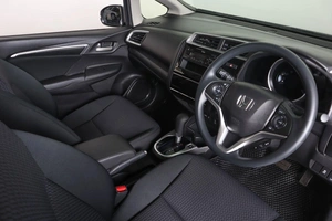 Хетчбэк Honda Fit 2019 года, 1519000 рублей, Пермь