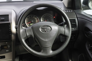 Универсал Toyota Corolla Fielder 2010 года, 1189000 рублей, Новосибирск