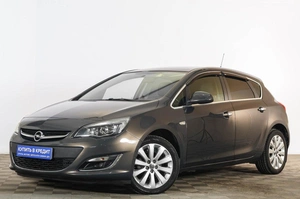 Хетчбэк Opel Astra 2012 года, 949000 рублей, Тюмень