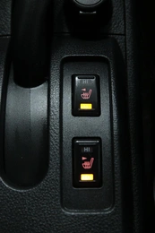 Хетчбэк Nissan Tiida 2011 года, 868000 рублей, Солонцы