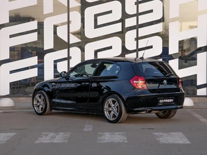 Хетчбэк BMW 1 серия 2010 года, 890000 рублей, Краснодар