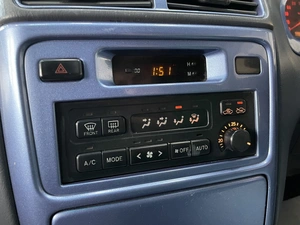 Минивэн Toyota Ipsum 2000 года, 597000 рублей, Солонцы