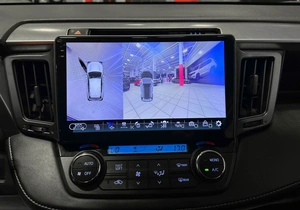 Внедорожник Toyota RAV4 2018 года, 2380000 рублей, Красноярск