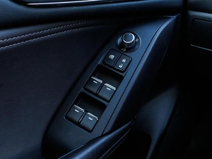 Внедорожник Mazda CX-4 2023 года, 3099000 рублей, Большой Сочи