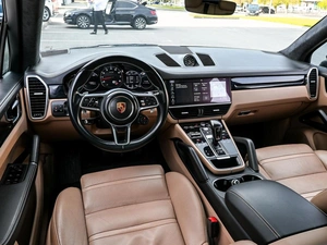 Внедорожник Porsche Cayenne 2018 года, 5499000 рублей, Волгоград